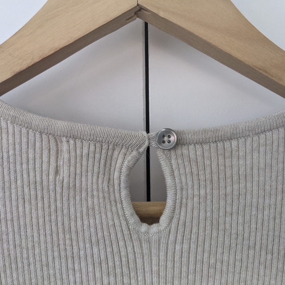 Mini Boden Knit Dress with Pink Trim Sz. 11-12 yrs - Picture 12 of 14